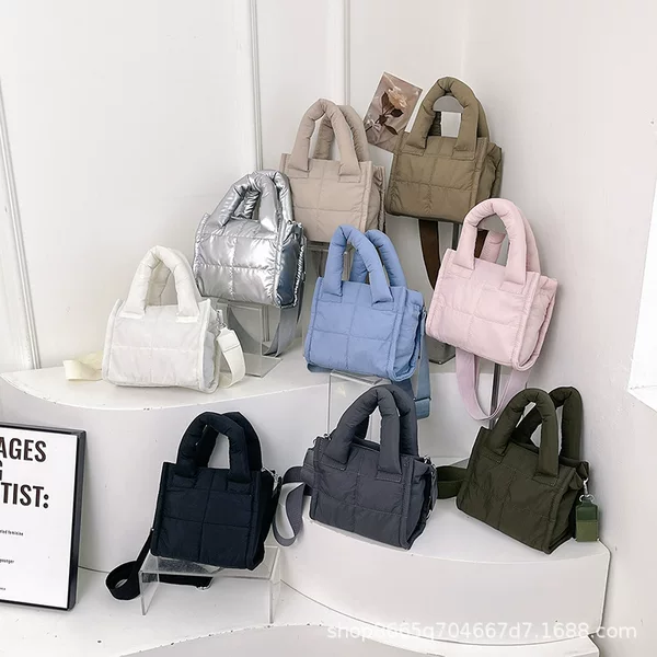 Niche Design Quilted Single-Shoulder Crossbody Bag for Women, Shiny Silver Nylon Small Square Bag, Lightweight and Stylish Small Handbag