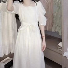 2024夏季新款温柔风白色方领连衣裙子法式气质高级感收腰长裙晔