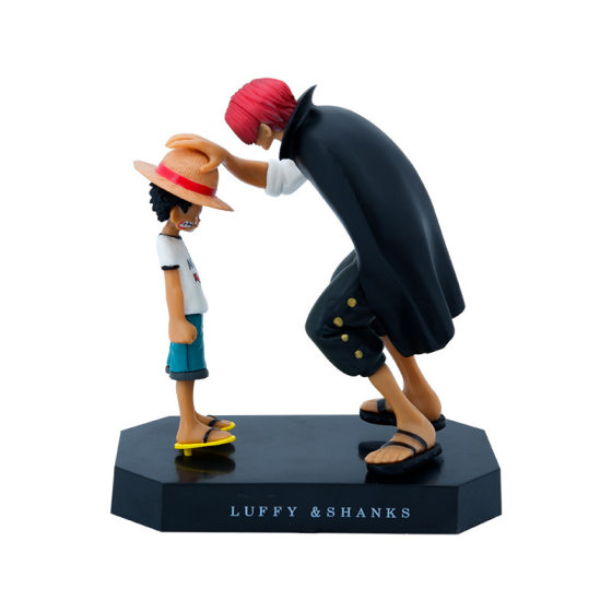Pirate peripheral straw hat Luffy red fur xiangks bag hand-made scene version touch head car model ornaments