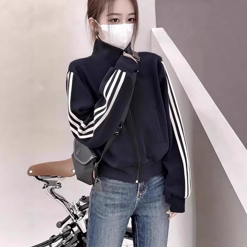 Shandong Jimo Sweatshirt 2026 New Early Spring Korean Style Top Student Wear Stand Collar Cardigan Three-Stripe Jacket for Women