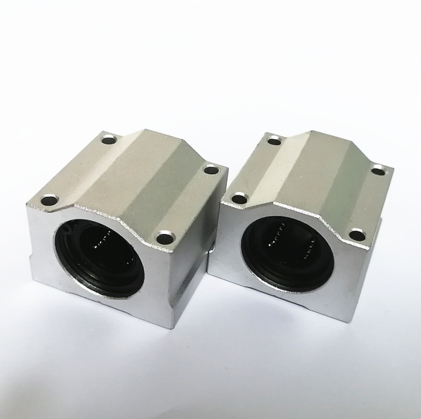 闭口轴承座 SC40UU SCS40UU SCS40LUU 40mm 光轴直线滚珠滑块轴承