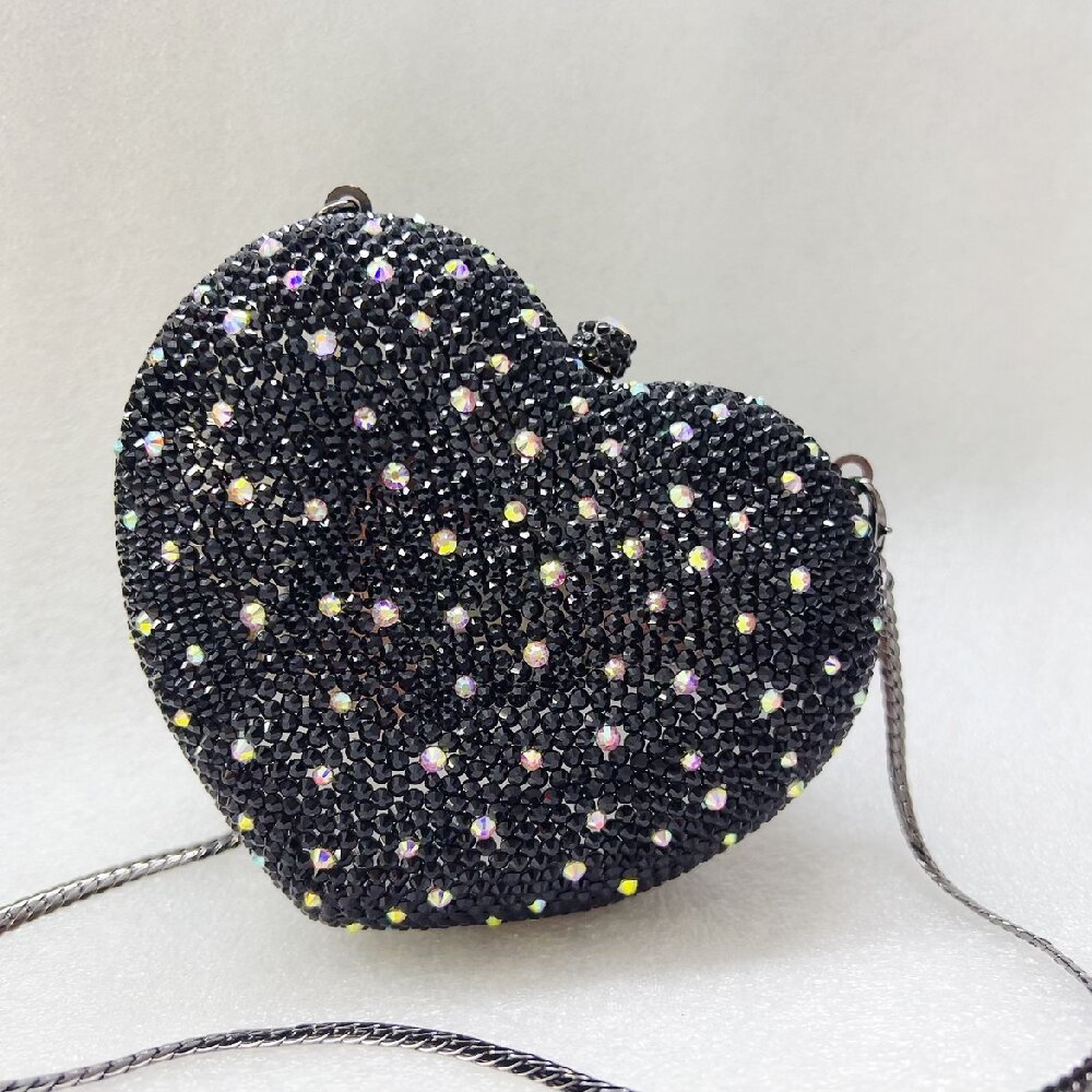 * Nueva bolsa de diamantes en forma de corazón llena de diamantes bolsa de banquete europea y americana bolsa de mujer bolsa de piedra de Rin