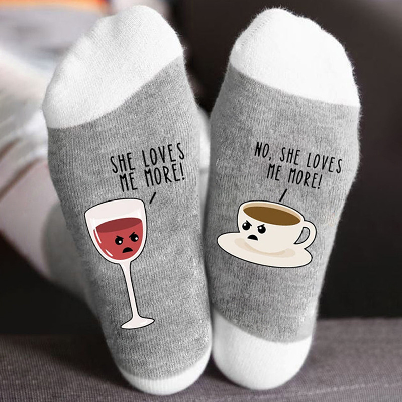 Calcetines navideños con letras de colores en contraste, estampado de muñeco de nieve, calcetines unisex de algodón con elementos navideños para comercio exterior.