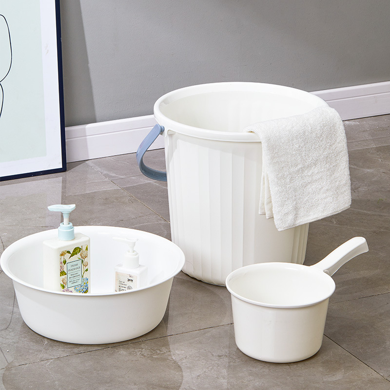 Bucket Washbasin Set with Scoop and Ladle for Home Use, Thickened Plastic, Three-Piece Set for Dormitory Students, Nordic Style