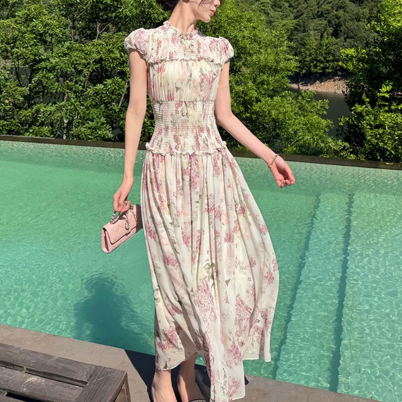 【Ziwei】Light Luxury French-Style Dress with Suspenders, Elastic Waist, Stand Collar, Puff Sleeves, Waist-Cinching, Elegant Floral Long Dress 【Ziwei】Light Luxury French-Style Dress with Suspenders, Elastic Waist, Stand Collar, Puff Sleeves, Waist-Cinching, Elegant Floral Long Dress