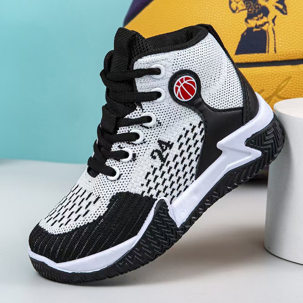 Nuevos zapatos de baloncesto de verano de moda al aire libre zapatos de carrera de suela gruesa rebote de tela de malla zapatos deportivos para niños