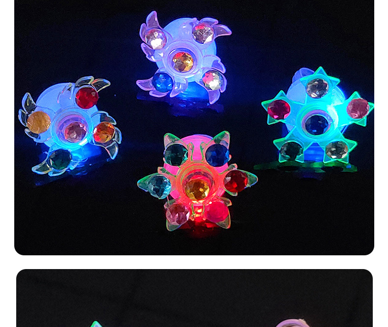 Luminous gyro watch details 11.jpg