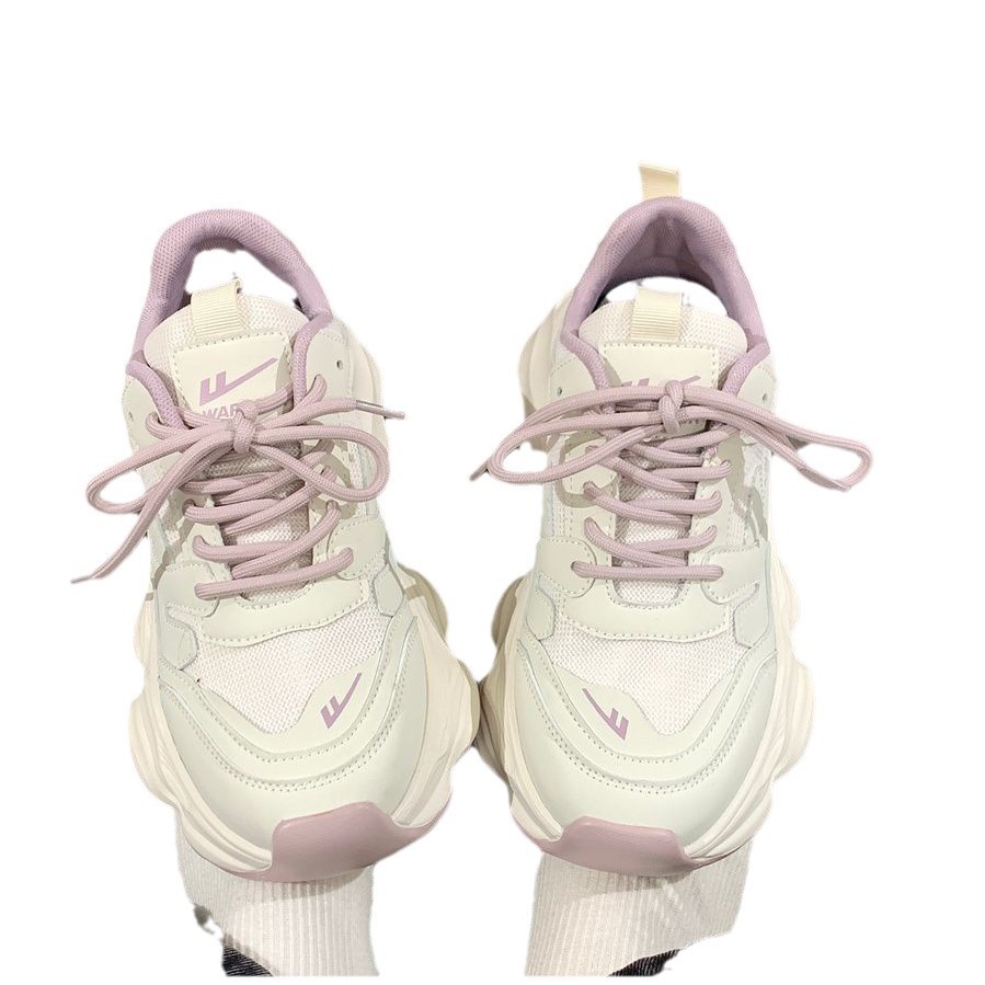 Zapatos de moda de suela gruesa para padres, zapatos de primavera para estudiantes, zapatos de nicho coreanos, zapatos deportivos casuales para mujeres.