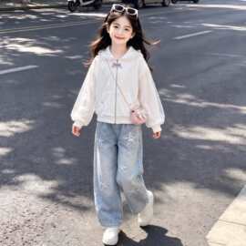女童春秋季甜美蕾丝花边兔耳连帽外套学院风时尚牛仔裤两件套装潮
