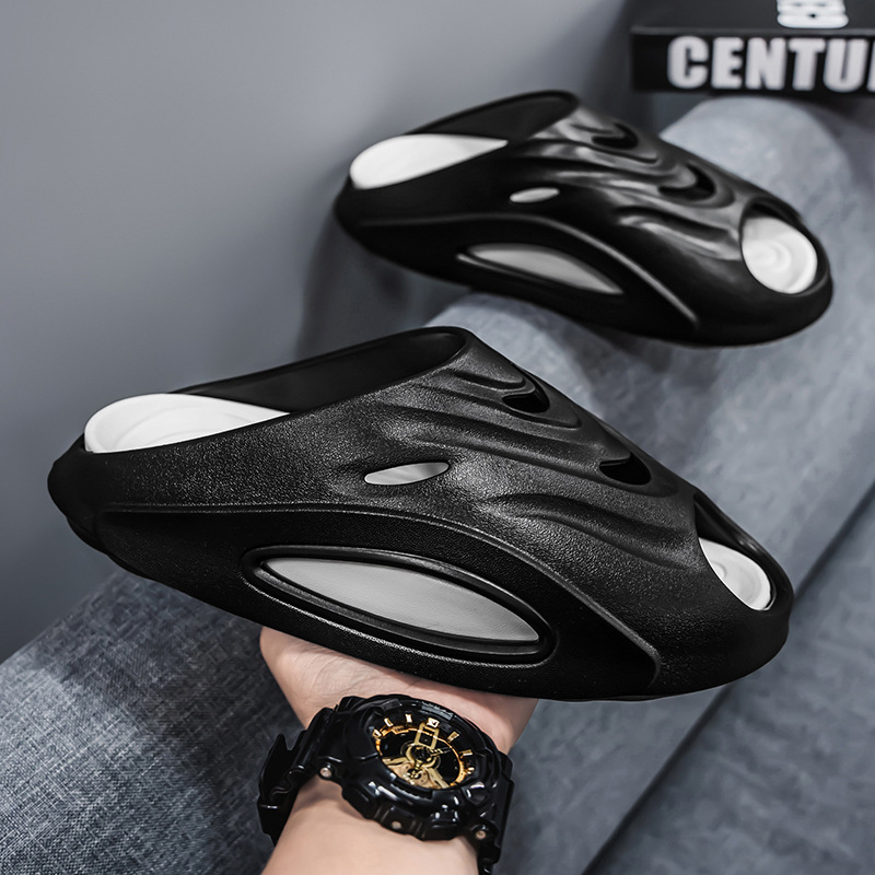 Zapatillas de mierda de marca de marea para hombres verano 2025 nuevo exterior antideslizante interior EVA zapatillas de playa frías