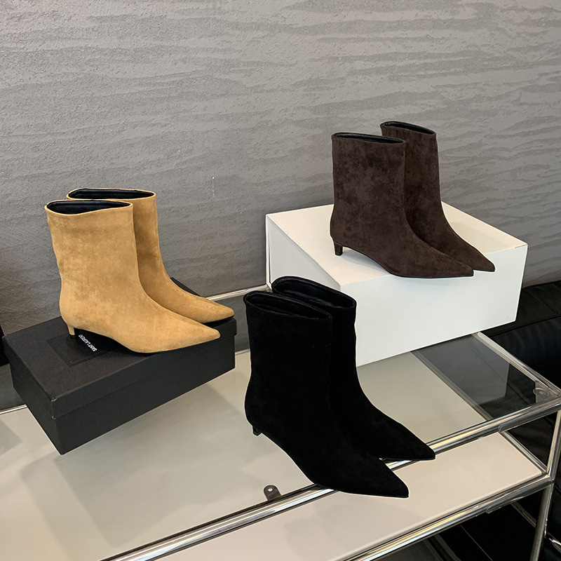 Factory for long-term in stock 2024 fashion pointed ankle boots European and American style simple versatile low heel suede boots solid color Factory for long-term in stock 2024 fashion pointed ankle boots European and American style simple versatile low heel suede boots solid color