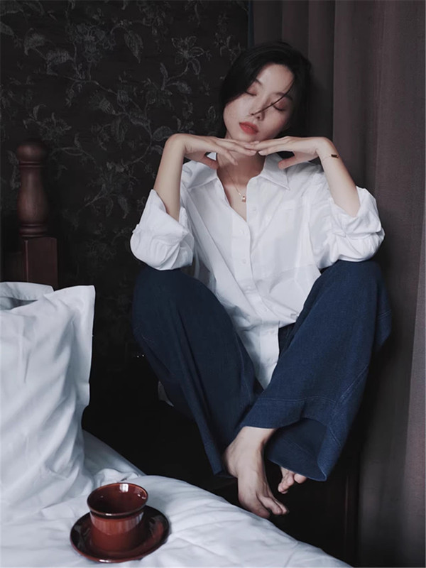 C712法式白色叠穿长袖衬衫外套女春秋新款高级感宽松bf慵懒风休闲|undefined