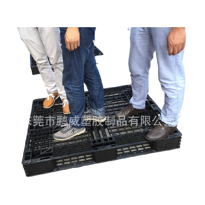 东莞寮步现货黑色防潮塑料垫仓板 一次性出货网格田字型叉车栈板