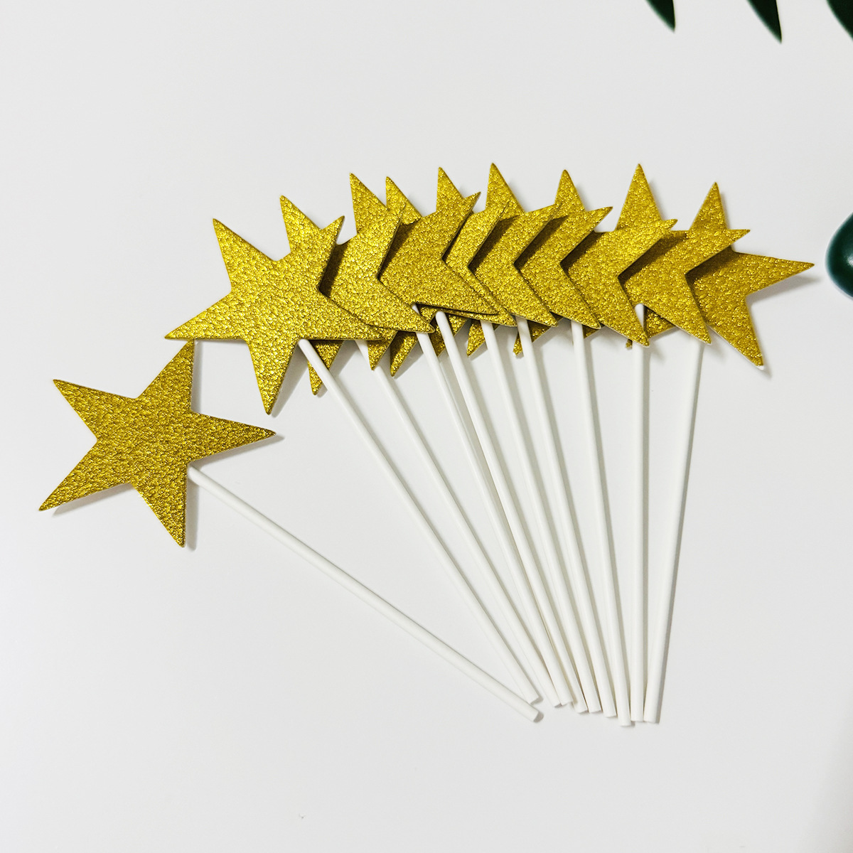 Fabricantes al por mayor decoración creativa de pasteles de fiesta, polvo de brillo, firma de estrella de cinco puntas, etiqueta de decoración de postres, venta caliente transfronteriza