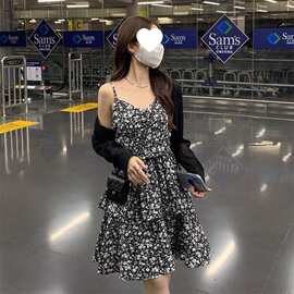 胖妹妹连衣裙吊带裙2026新款遮肉显瘦碎花裙吊带+针织外披两件套