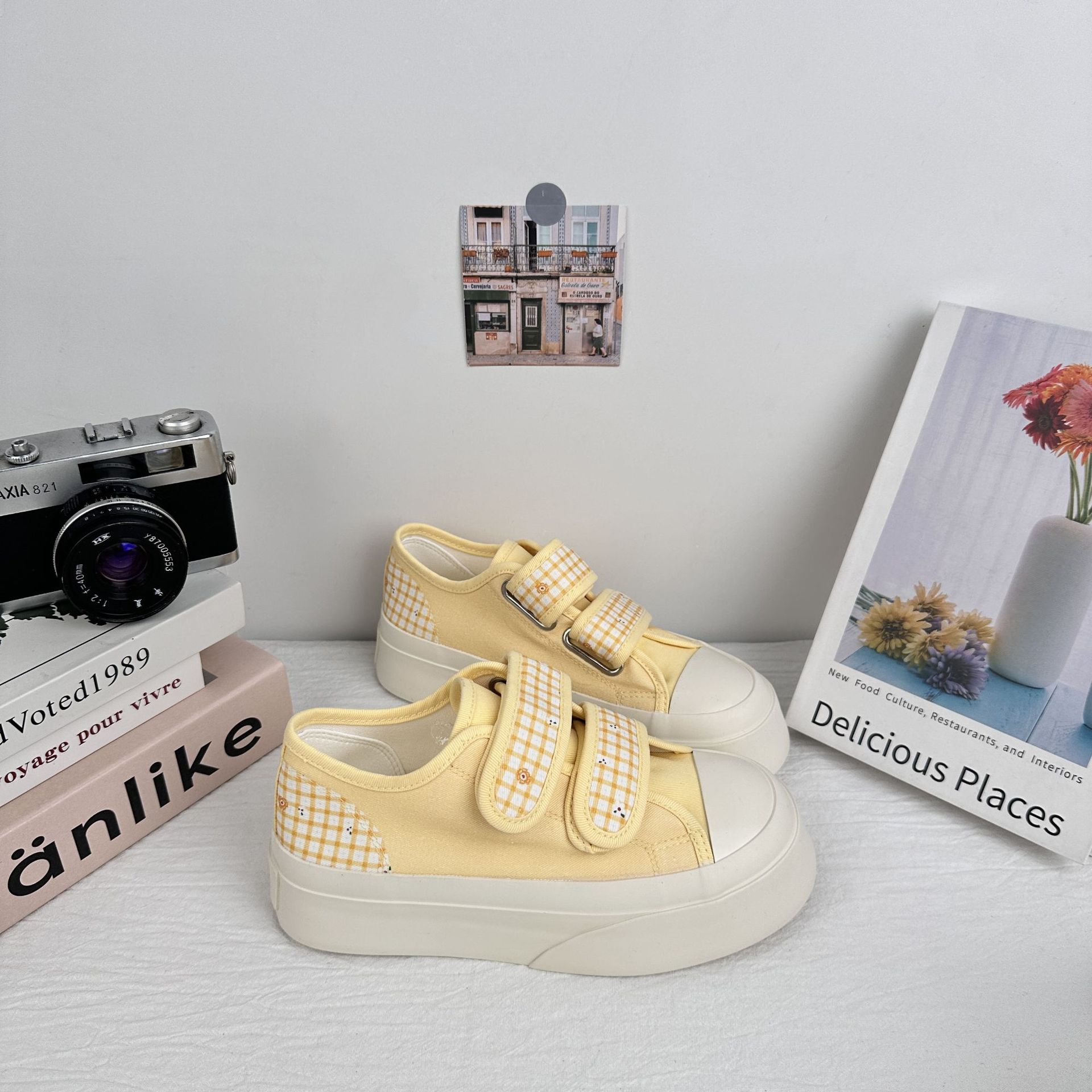 Farwave Velcro zapatos de mujer 2025 nuevos zapatos de skate casuales de verano zapatos blancos nichos zapatos de lona zapatos de bolsa