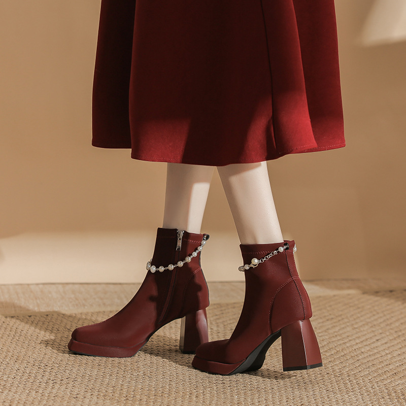 8076-Y15 2025 Autumn/Winter Women's Waterproof Platform Short Boots New Pearl Bow Niche Red Height Increasing Chunky