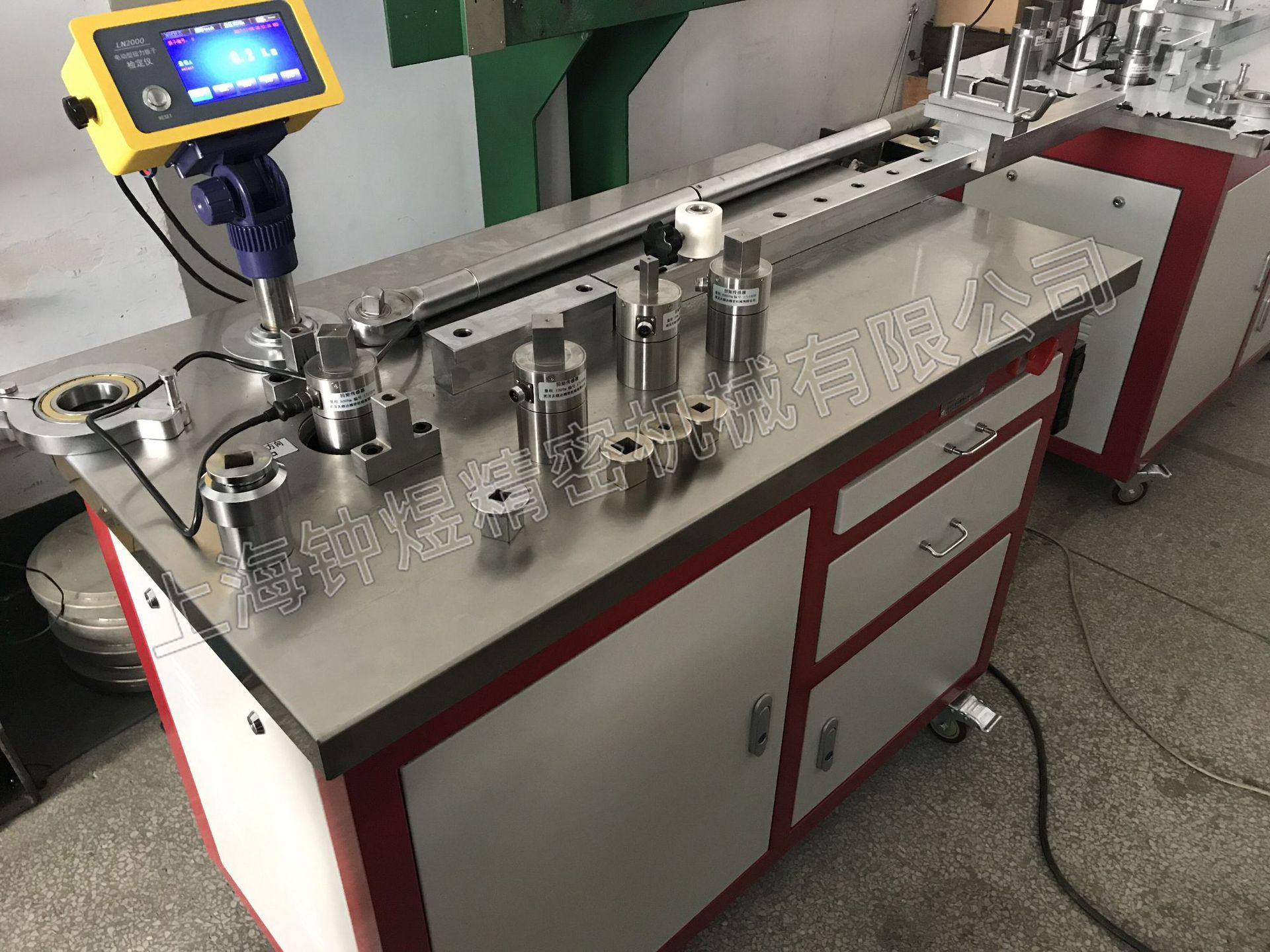扭力扳子检定仪LN2000 电动加载 平稳精准力矩扳手检测仪器