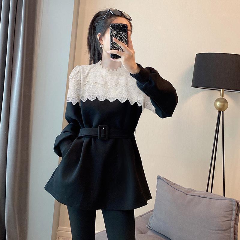 Designed Lace Neckline Lace Stitching Waist Sweatshirt Women's Chic Top 2025 Autum New European Station Designed Lace Neckline Lace Stitching Waist Sweatshirt Women's Chic Top 2025 Autum New European Station