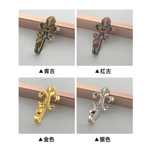 Manufacturer wholesale simple European iron flower hook curtain hook curtain accessories bedroom coat hook metal curtain wall hook