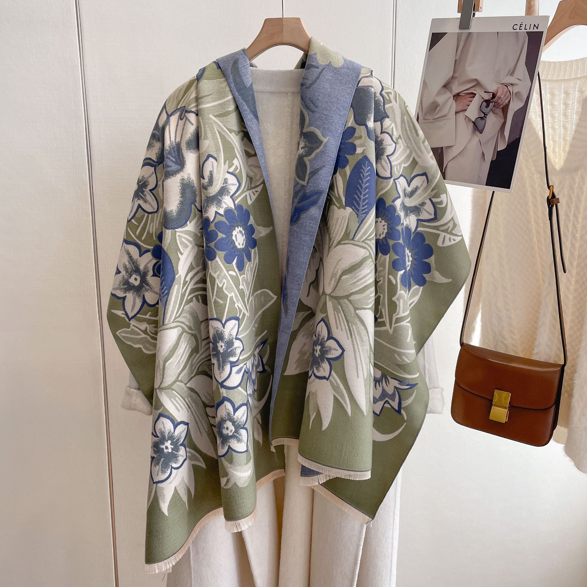 2023 otoño e invierno nuevo chal al aire libre elegante estilo socialite pequeña bufanda floral de cachemira engrosada bufanda cálida para mujer