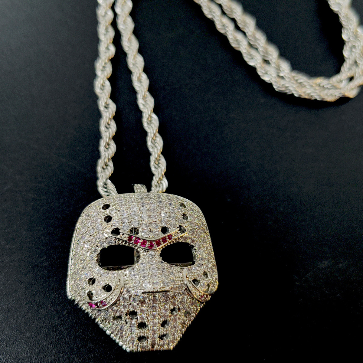 Copper inlaid zirconium masquerade dance mask pendant, luxurious and versatile hip-hop personality pendant necklace for_voghion.com
