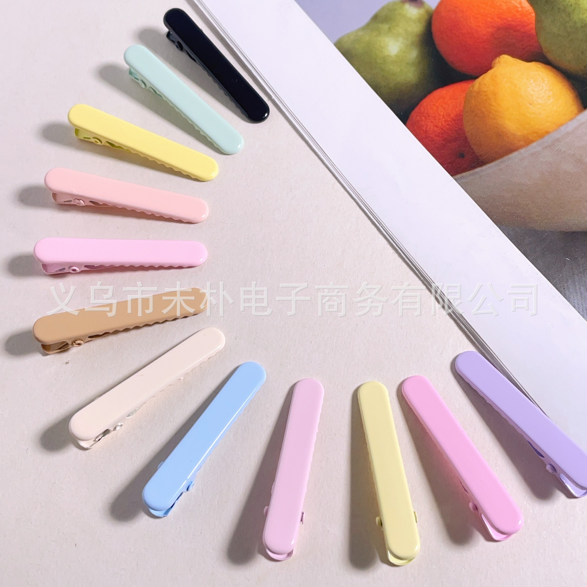 Metal de color sin marcas 5cm cabeza redonda sólida clips clips para niños clips de pelo DIY crema hecha a mano clips de pelo pegamento clips