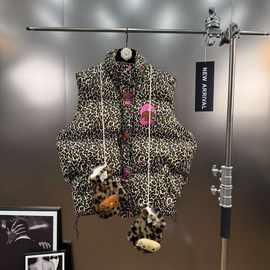 2025年冬季立领无袖豹纹卡通图搭配手套宽松百搭羽绒棉马甲