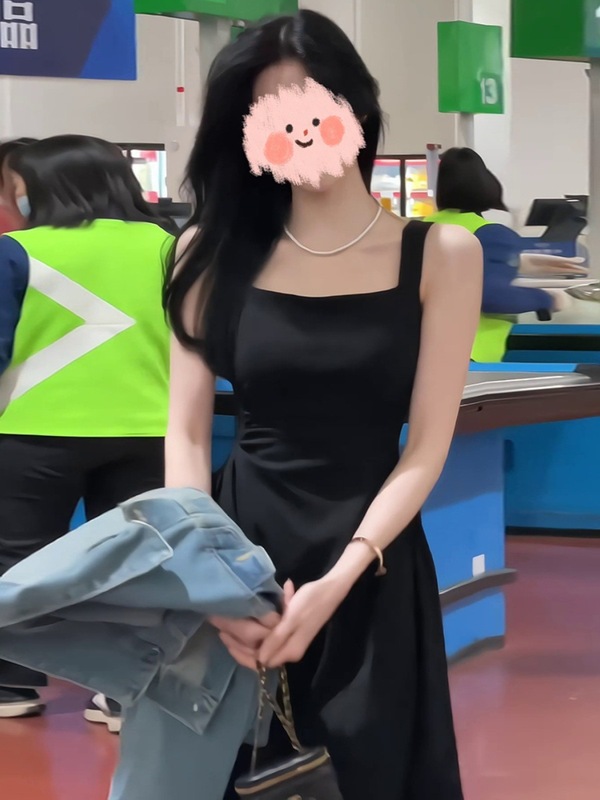 黑色吊带连衣裙子女春秋2025新款大码胖mm显瘦法式茶歇收腰长裙潮|undefined