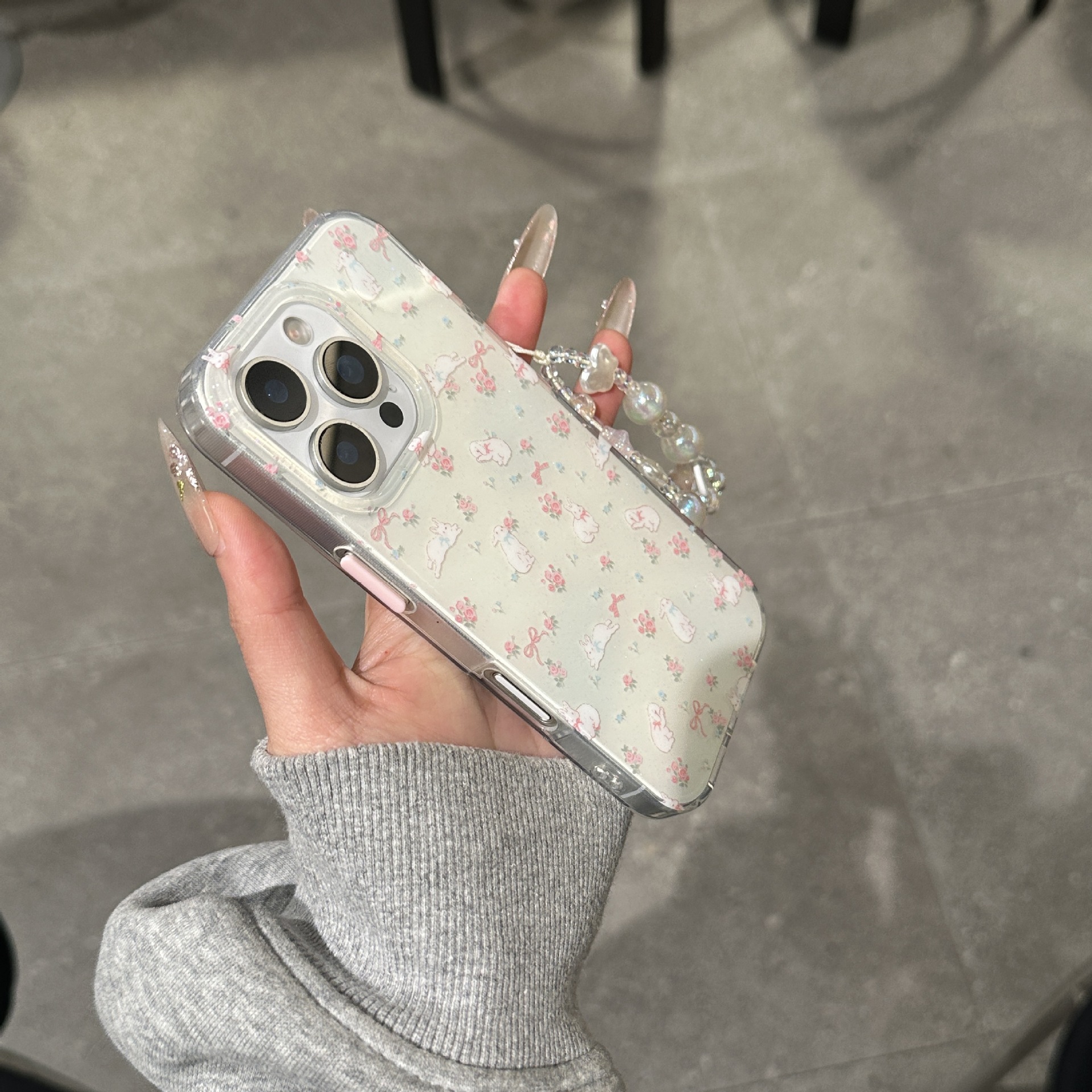 Pequeño conejo floral de brillo fresco para Apple 16ProMax funda para teléfono móvil 15/14 Nuevo 13 verano 15Pro