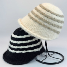 新款秋冬针织渔夫帽女前长后短百搭遮阳休闲撞色条纹针织帽显脸小