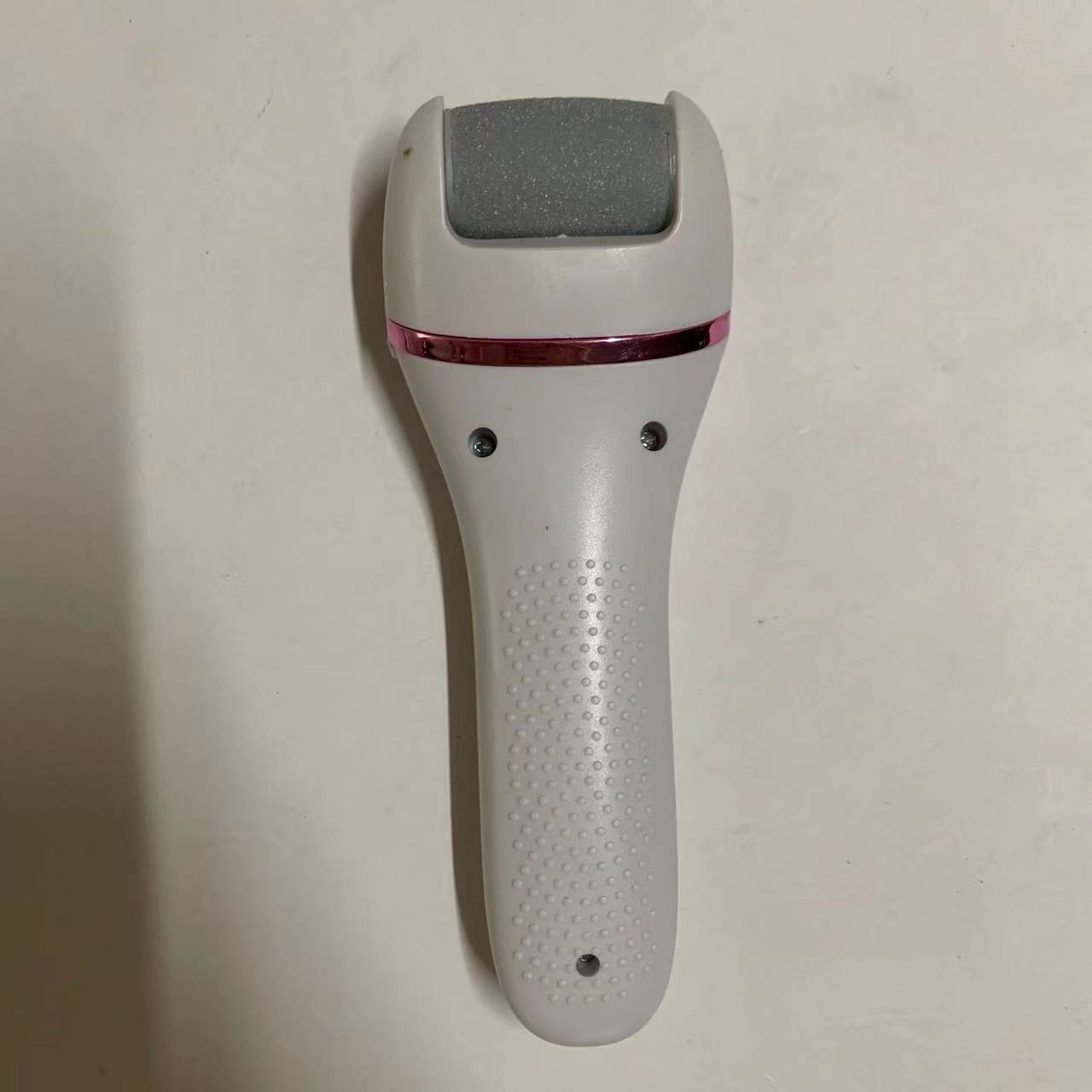 Râpe électrique pour pieds rechargeable usb anti callosités_voghion.com