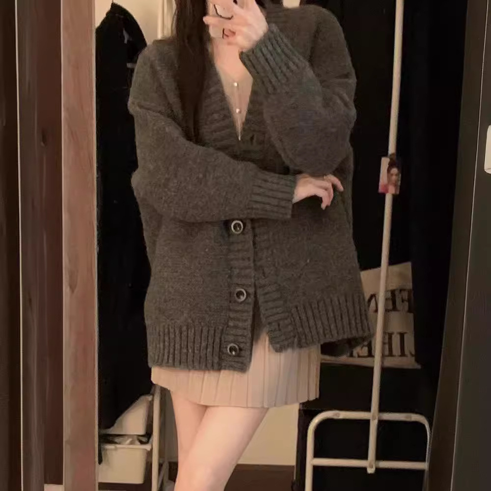 Coreano color sólido de cuello en V jersey de punto suéter mujeres otoño invierno nuevo estilo perezoso estilo suave pegajoso versión suelta abrigo grueso image 4