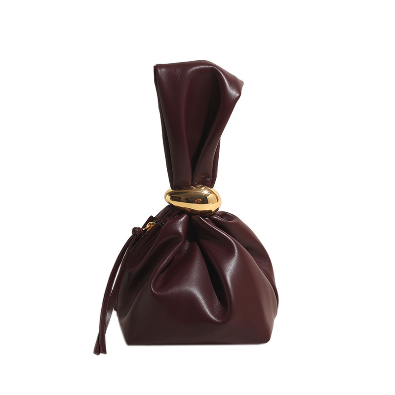 2024 nouvelle tendance de la mode féminine haut de gamme en nuage plissé sac à main polyvalent sac porte-bonheur personnalisé_voghion.com