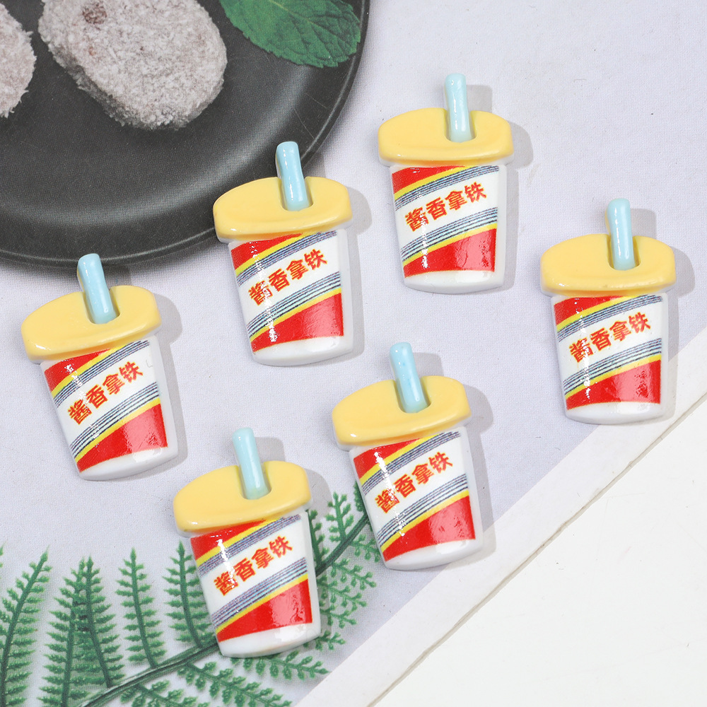 Simulación miniatura salsa latte resina modelo DIY crema pegamento resina horquilla teléfono móvil Shell parche hecho a mano al por mayor