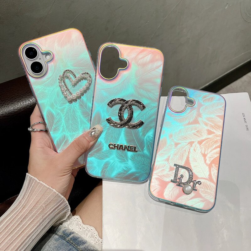 【Du Ruibao】Feather Series with Label Design Suitable for Apple 14-16 Series, Heart-Shaped Rhinestone Phone Case 【Du Ruibao】Feather Series with Label Design Suitable for Apple 14-16 Series, Heart-Shaped Rhinestone Phone Case