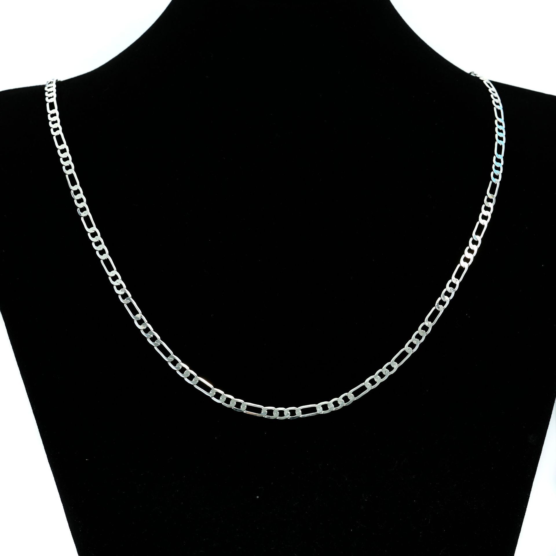 Collier en acier titane pour homme, inaltérable, bijou simple et polyvalent, chaîne pour pull, accessoire de mode fait main._voghion.com
