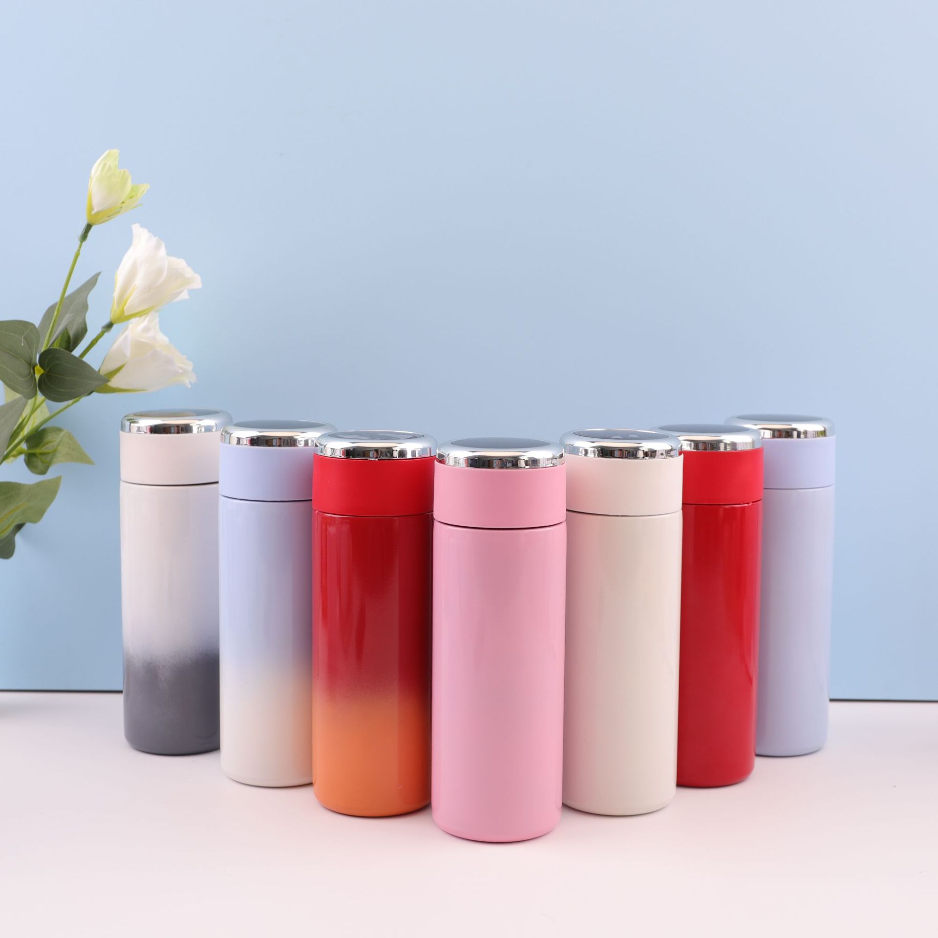 Medición de temperatura inteligente 304 taza de aislamiento de acero inoxidable gradiente taza de acompañamiento taza de temperatura doméstica taza de agua portátil directa