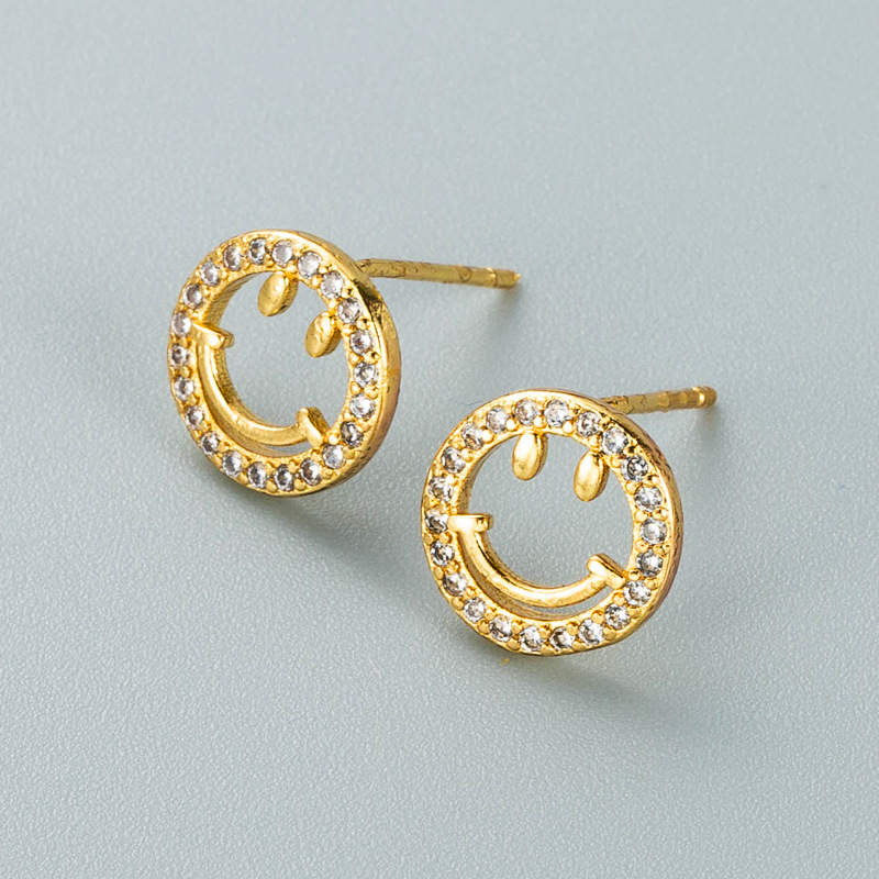 Pendientes De Cara Sonriente Hueca De Circón De Cobre Simple Al Por Mayor Nihaojewelry display picture 5