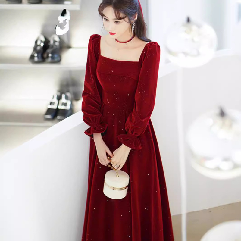 High-End Burgundy Toast Clothing, Autum Square Collar Homecoming Clothing, Bride's Classy Engagement Long Evening Dress, Noble Elegant