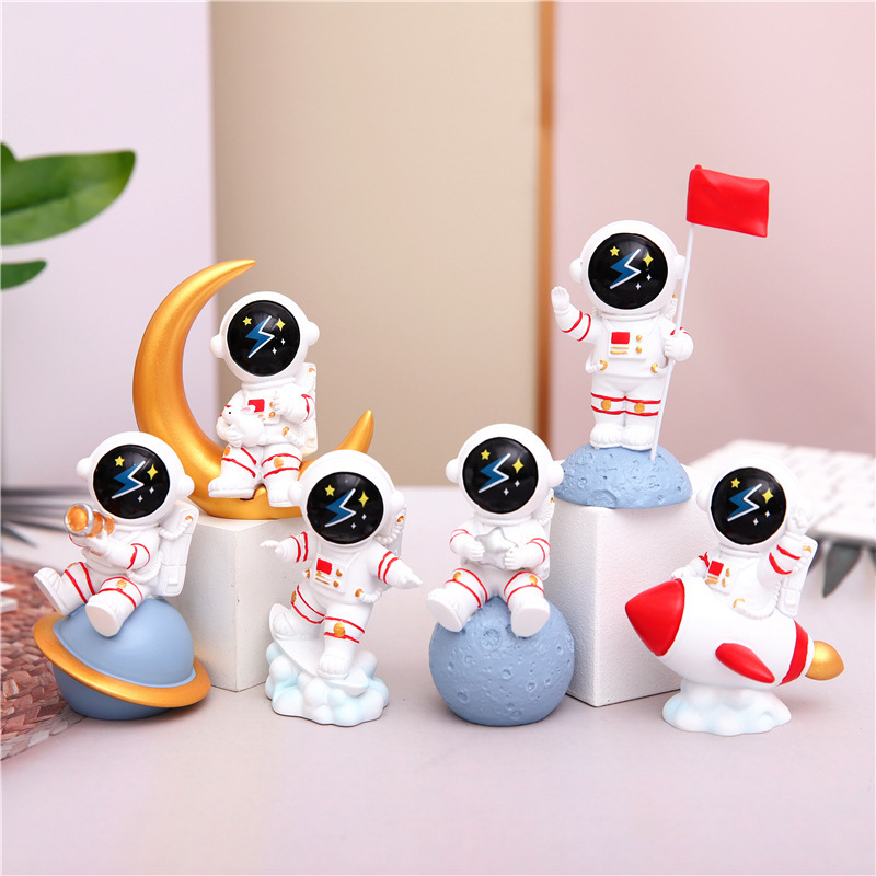 トレンディなおもちゃブラインドボックス熱血突撃漫画かわいいフィギュアデスクトップ装飾品クリエイティブモデルギフト卸売|undefined