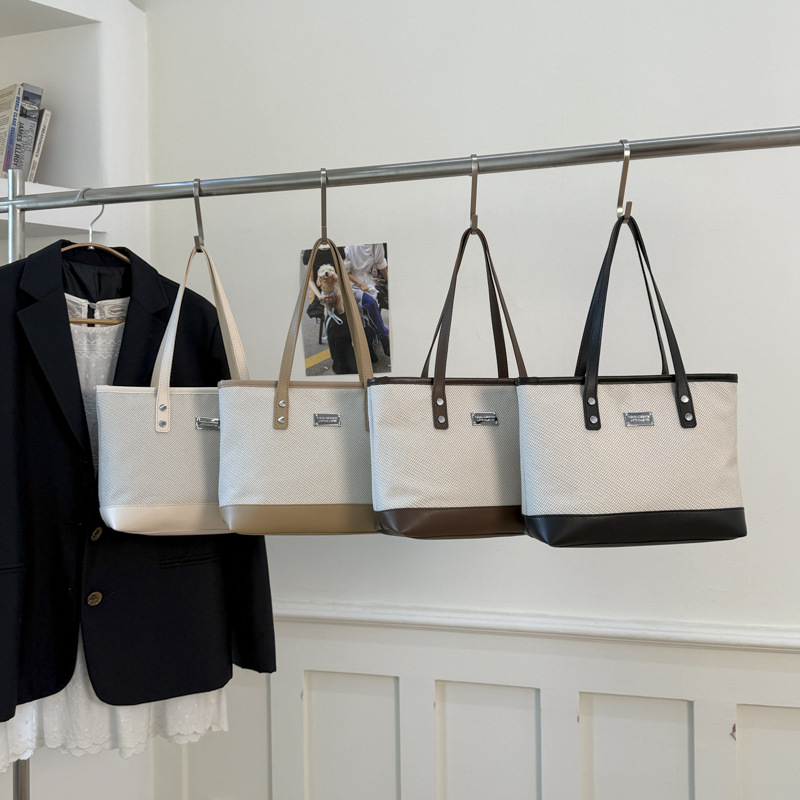 Bolsa de viaje de moda coreana 2025, nueva bolsa de brazo de gran capacidad, bolsa de hombro casual de moda para mujeres