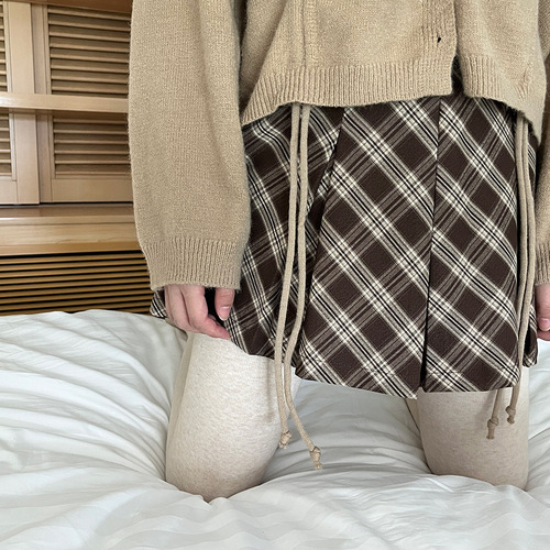 Japanese gentle milky white oatmeal color velvet thickened cotton vertical stripes micro-pressure slimming pantyhose all-match leggings