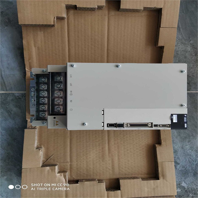 SGDV-470A11A驱动器UTTAH-B24RK UTTSH-B24RK50 UTTSH-B20RK50