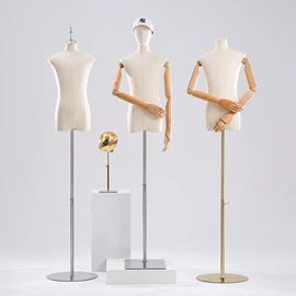 模特;其它服装展示;DIY服饰