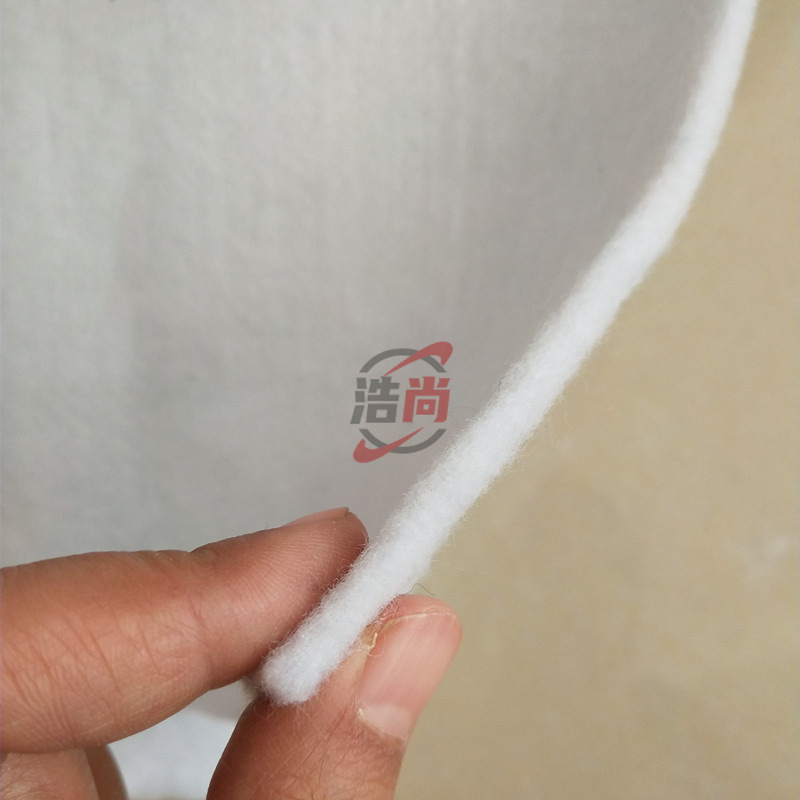 3-5MM松软涤纶毡400g白色聚酯纤维针刺无纺布内衬加热垫复合毛毡