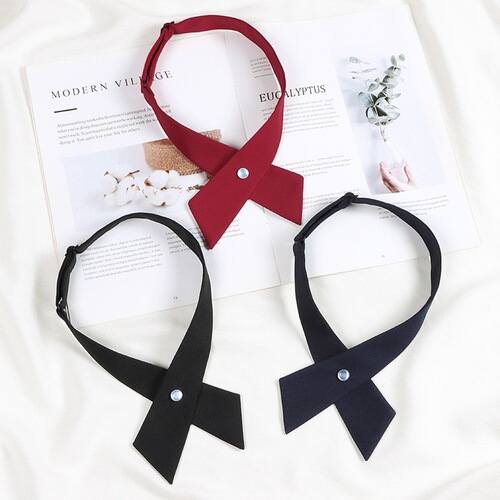 Thai school uniform accessories: Plain red and black bow tie for girls, cross-shaped necktie, Thai-style JK uniform decoration.