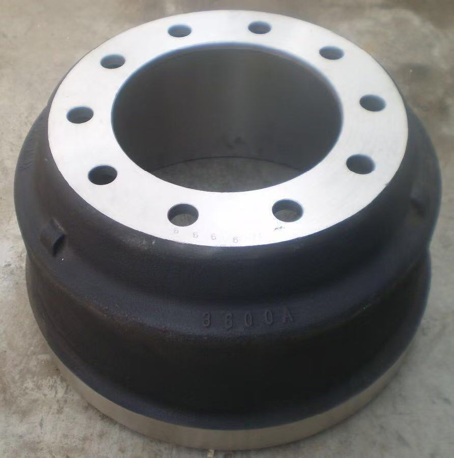 420 brake drum AZ9112440001, compatible with Steyr, DeLonghi, Sinotruk, and HOWO front axle brake drums, original manufacturer