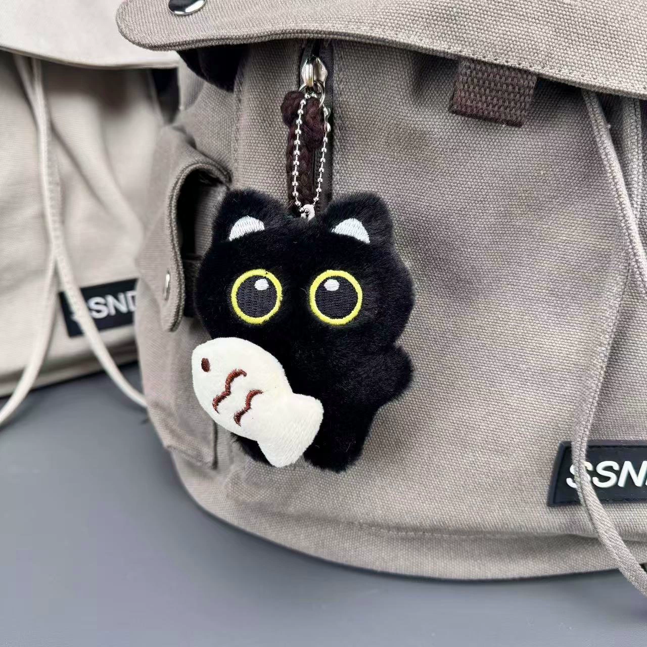 Plush doll, pendant, black keychain, big eyes, kitten