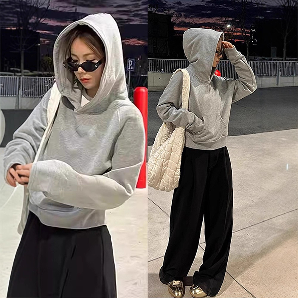 灰色短款连帽内搭卫衣女2025新款小个子带帽衫修身上衣秋季穿搭薄